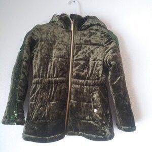Limited Too girl's size 7/8 green hooded velour puff jacket